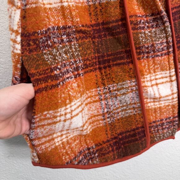 Free People Wrapped Up Blanket Vest Womens Medium Plaid Jacket Cozy Boho NEW M - Picture 7 of 11